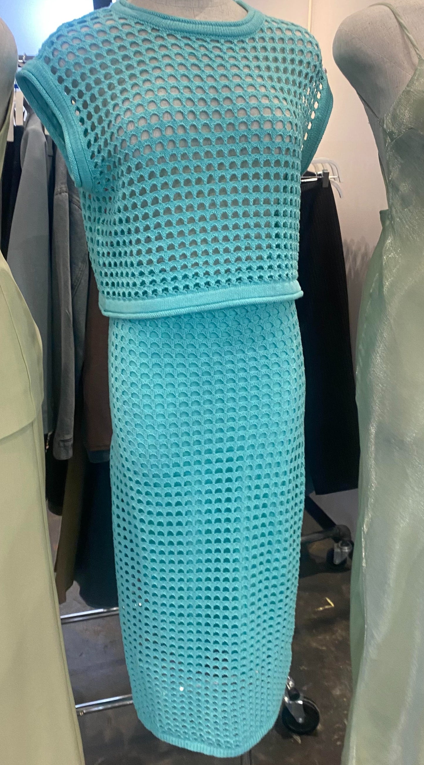 Women's Crochet Sleeveless Top Midi Skirt Set (Blue)