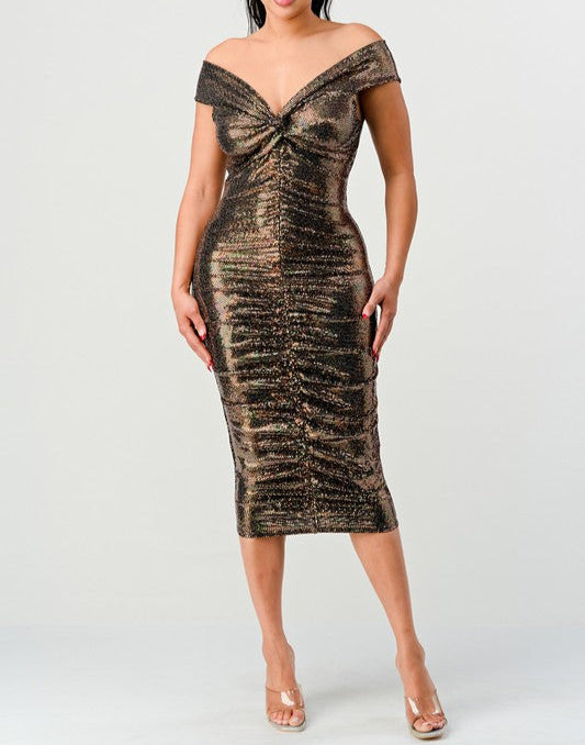 Women's off the shoulder metallic ruched dress (gold)