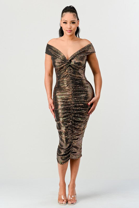 Women's off the shoulder metallic ruched dress (gold)